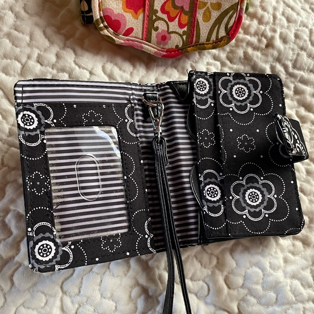 Vera Bradley wallets (2) and 1 thirty one wallet pre owned - Picture 3 of 5